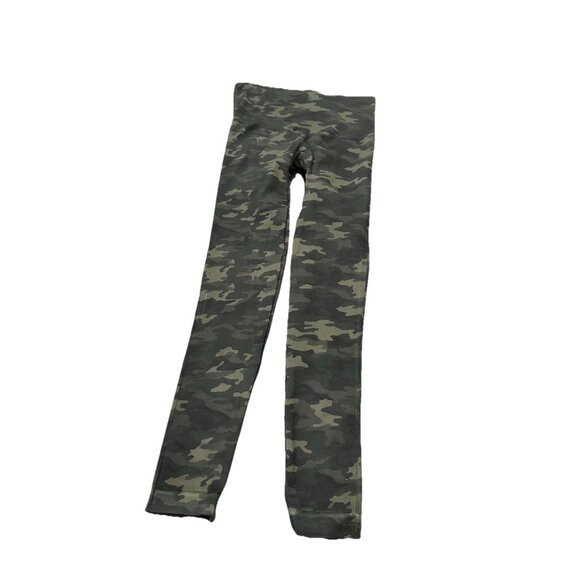 Spanx Look at Me Now Seamless Leggings - FL3515 - Green Camo - Medium - Picture 3 of 4